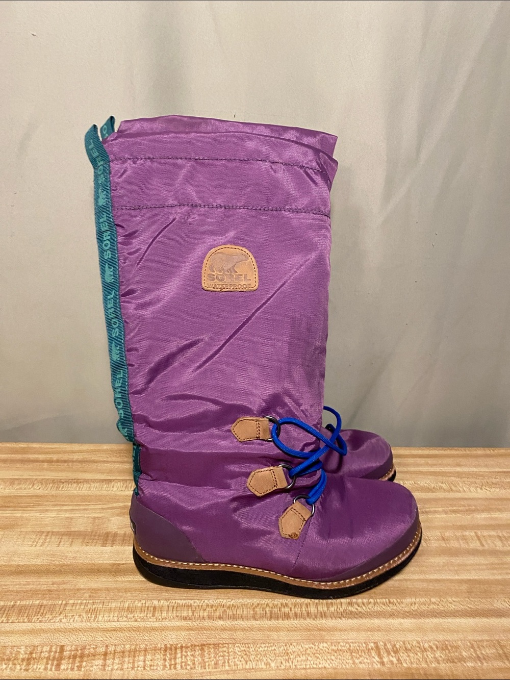 Sorel Damen Retro  88’ Women’s Winter Boots Purple Waterproof size 6